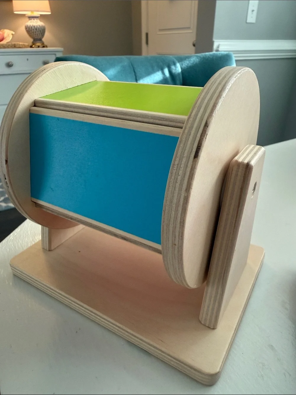 Lovevery Baby Wooden Rotating spinning Toy  Drum in Blue & Green